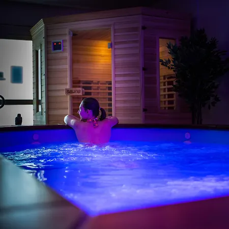 홀리데이파크 Le Domaine Du Cedre 4*