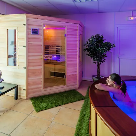 Le Domaine Du Cedre 홀리데이파크 4*