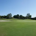 Le Domaine Du Cedre 4* Rivières
