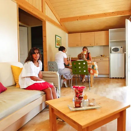 Le Domaine Du Cedre Rivières