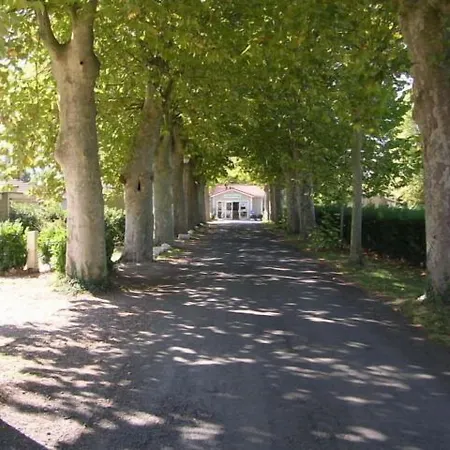 Le Domaine Du Cedre