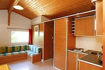 Le Domaine Du Cedre 4*