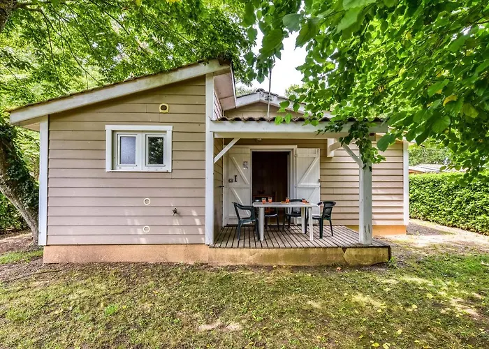 Le Domaine Du Cedre 4*