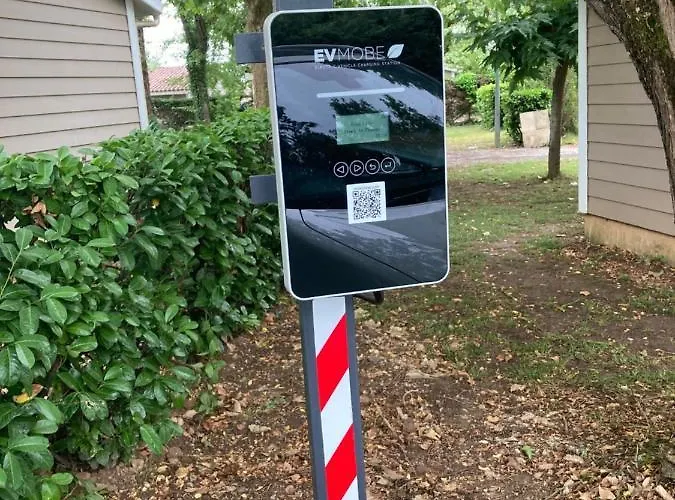 Le Domaine Du Cedre 4* Rivières